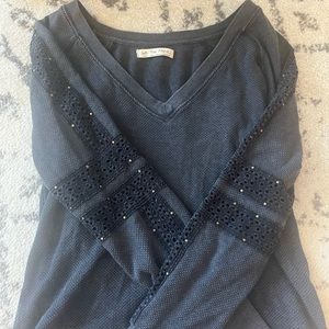 Free people long sleeve top with cut out detailing, size small